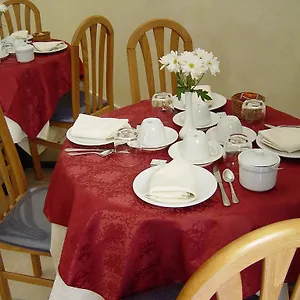 https://hotel-mari-2.it-romehotels.com